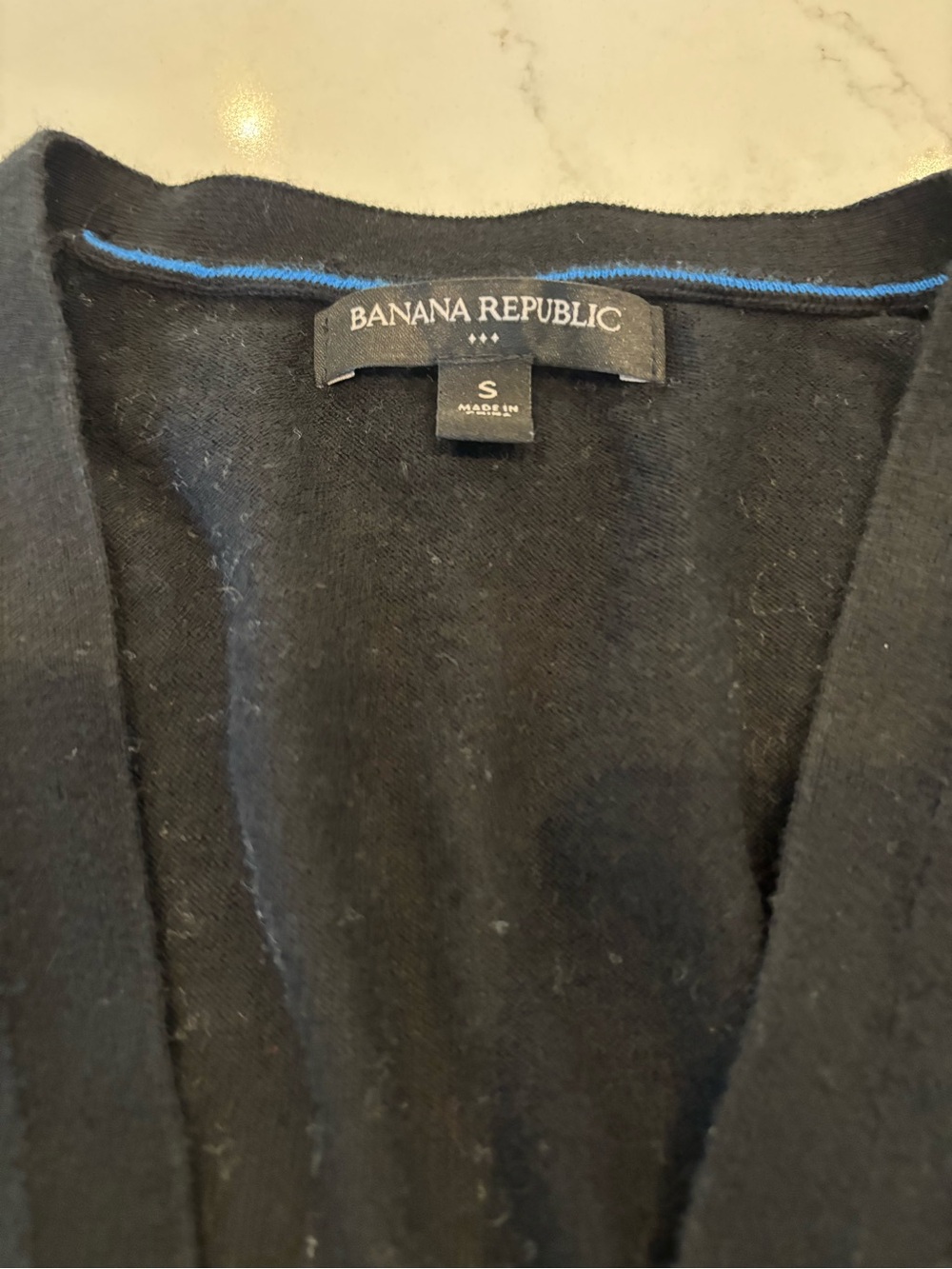 Banana Republic Black V-Neck Button Cardigan - Picture 4 of 7